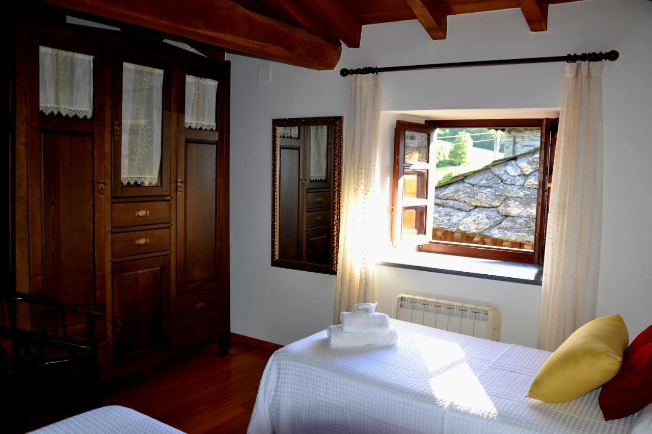 Apartamentos Rurales Ron ภายนอก รูปภาพ