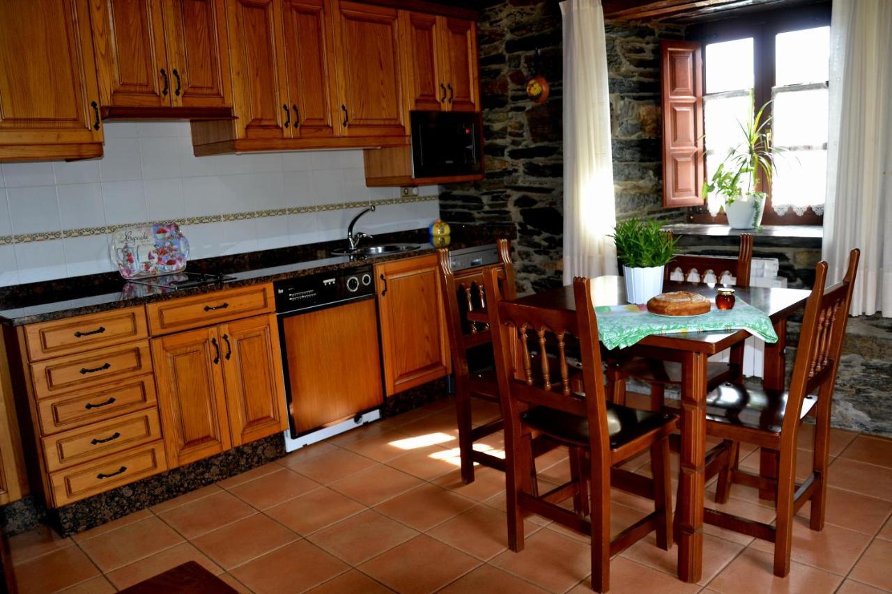 Apartamentos Rurales Ron ภายนอก รูปภาพ