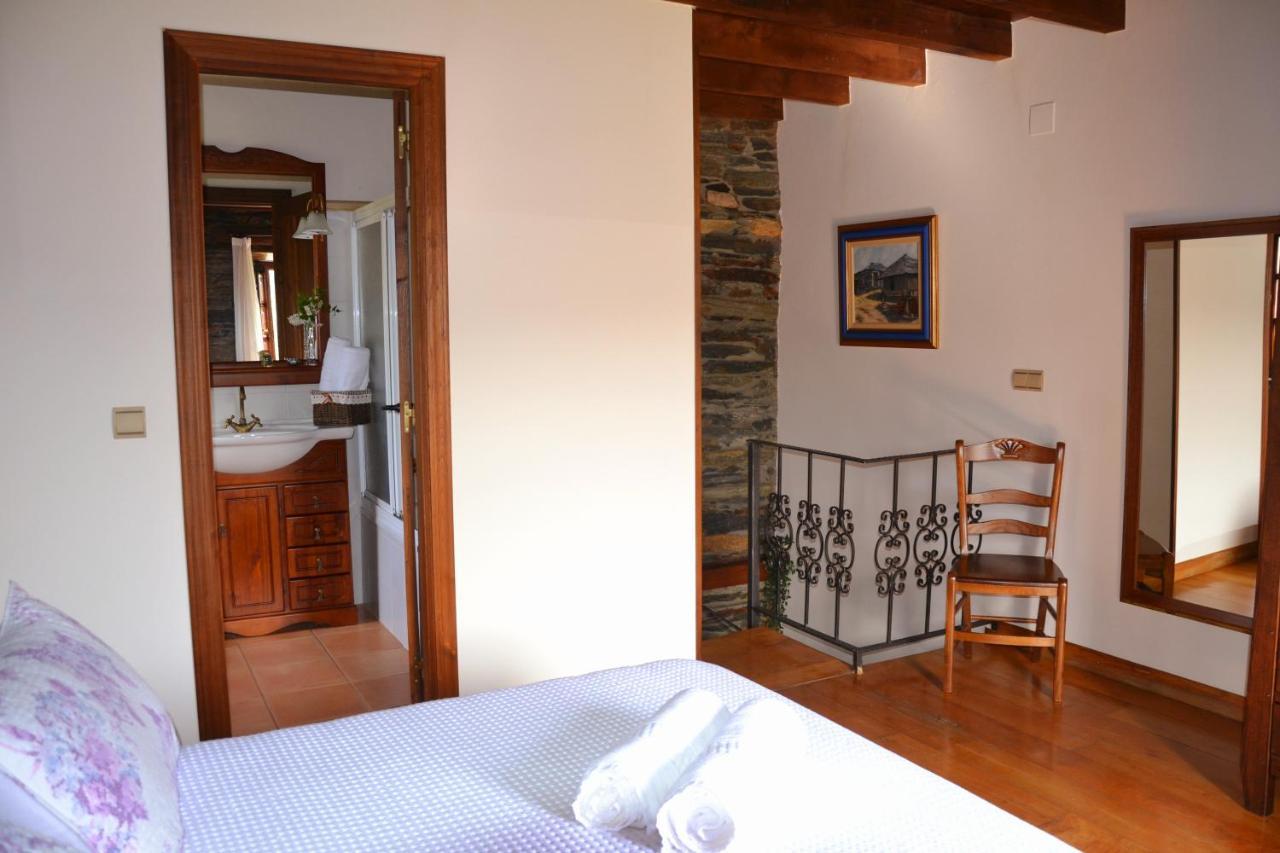 Apartamentos Rurales Ron ภายนอก รูปภาพ