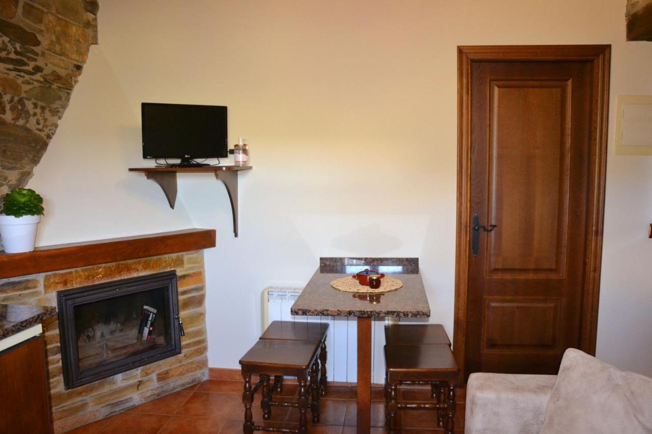 Apartamentos Rurales Ron ภายนอก รูปภาพ