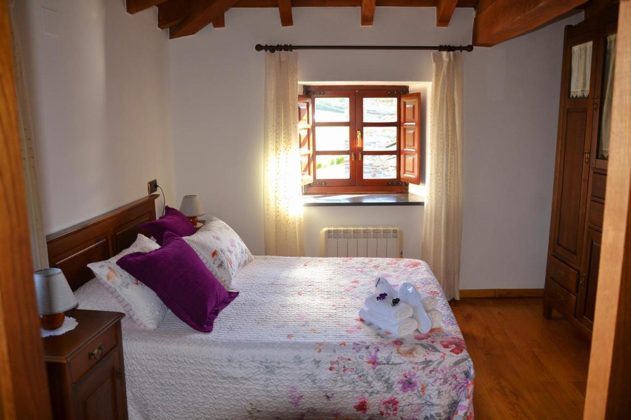 Apartamentos Rurales Ron ภายนอก รูปภาพ