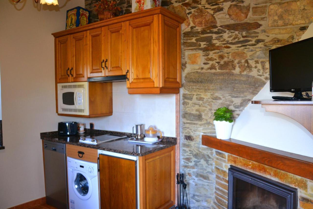 Apartamentos Rurales Ron ภายนอก รูปภาพ