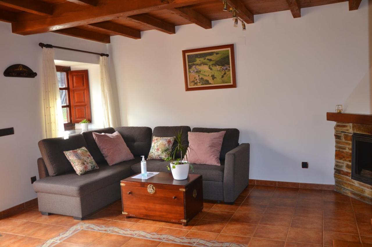 Apartamentos Rurales Ron ภายนอก รูปภาพ