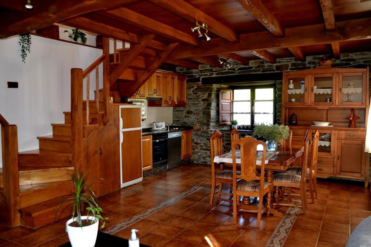 Apartamentos Rurales Ron ภายนอก รูปภาพ