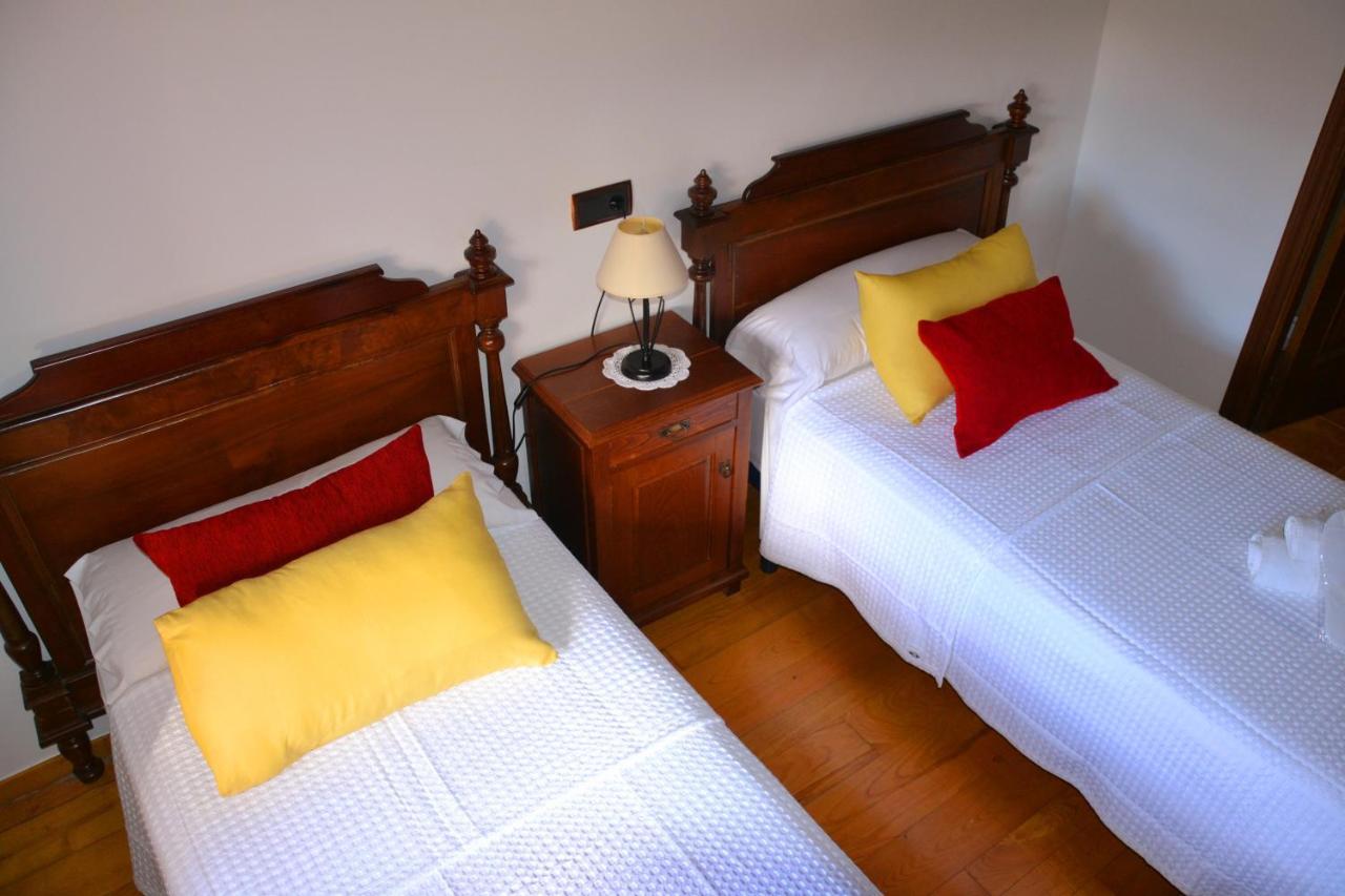 Apartamentos Rurales Ron ภายนอก รูปภาพ