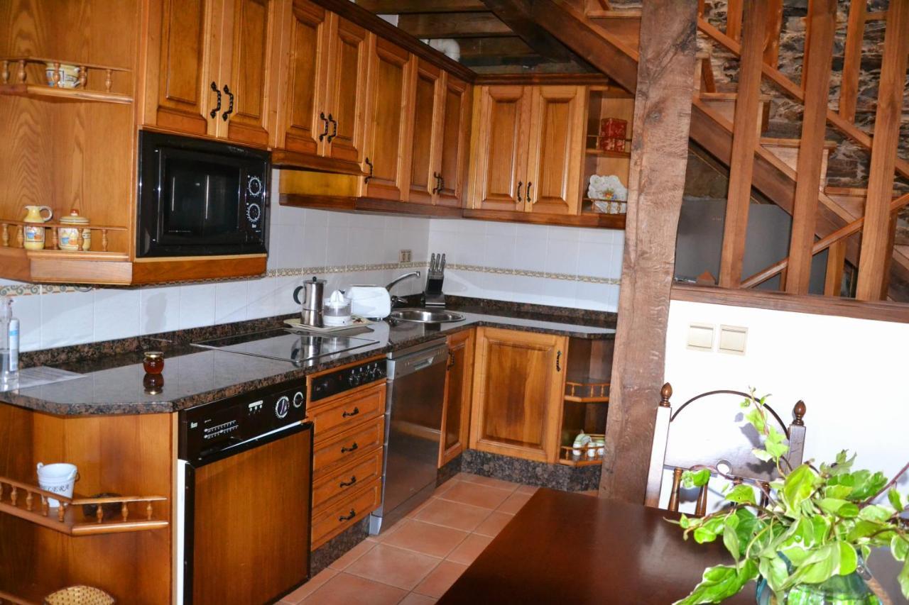 Apartamentos Rurales Ron ภายนอก รูปภาพ