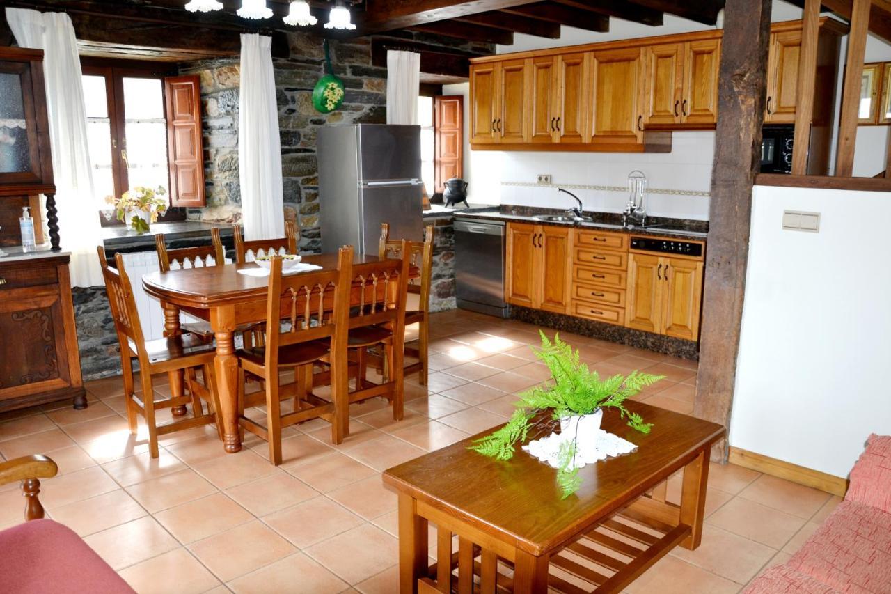 Apartamentos Rurales Ron ภายนอก รูปภาพ