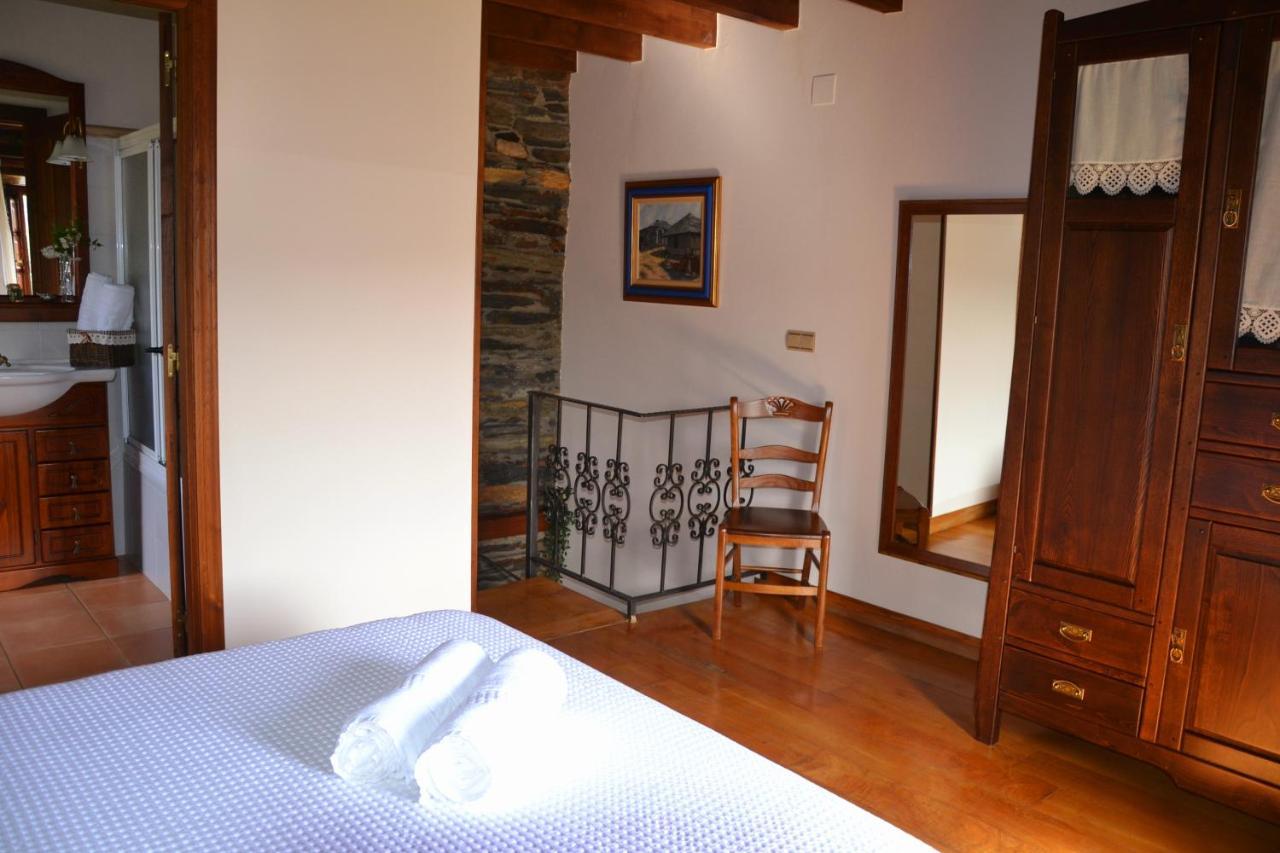 Apartamentos Rurales Ron ภายนอก รูปภาพ